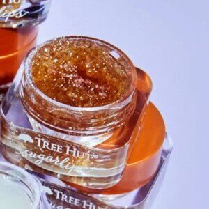 NWT TREEHUT Brown Sugar Lip ScrubShea Butter and Raw Sugar Scrub Ultra-Hydrating
